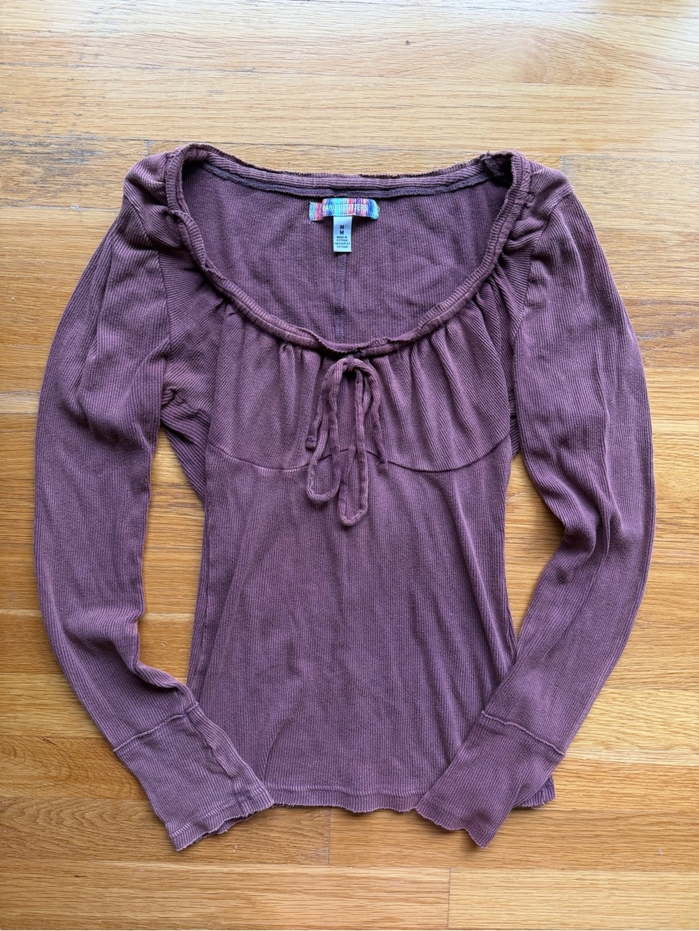 Urban Outfitters Brown Ribbed Long Sleeve Top – Size Medium